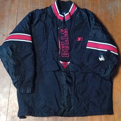 Men's Size Mediums Chicago Bulls kangaroo pocket  Coat Jacket Starter vintage