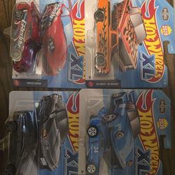 Hot Wheels XL. Supra Silverado Skyline 911