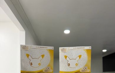 30th Celebration Elite Trainer Box
