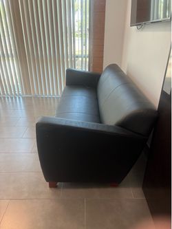 Black vinil sofa