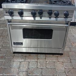 Viking 36 all gas range worked perfect in good condition. Free delivery to garage.