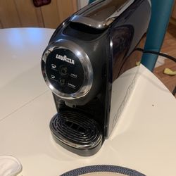 Lavaza Coffee Machine Like New 