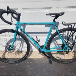 Surly Straggler Bicycle 54cm Chlorine Blue 2024 w/bike rack