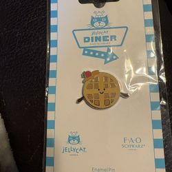 Jelly cat Diner FAO Schwartz Waffle Enamel Pin. New In Package. Pu Bridgewater 