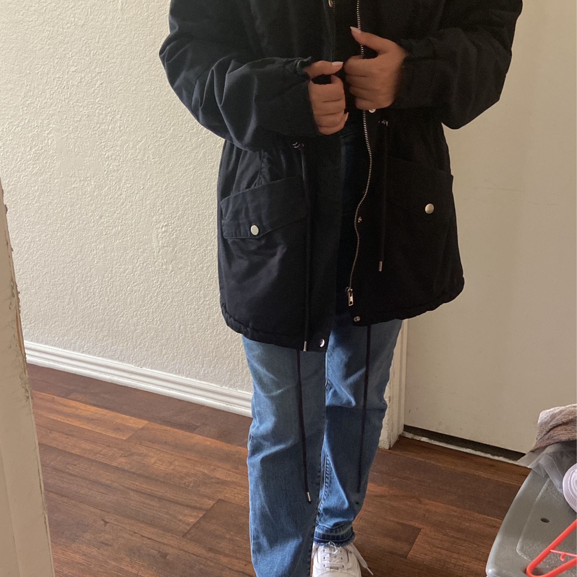 Divided Women’s Jacket Size Médium