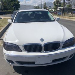 2007 BMW 750i / B7