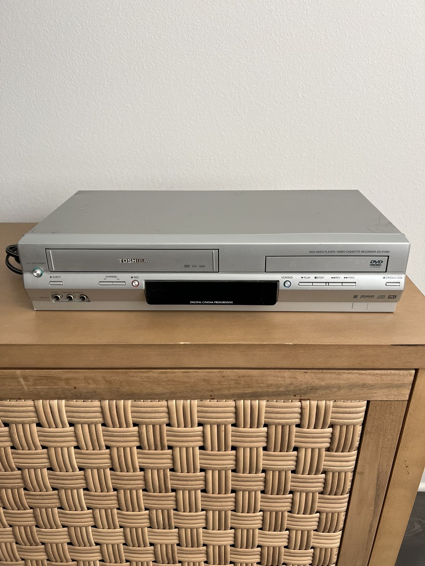 Toshiba VHS DVD Combo Player