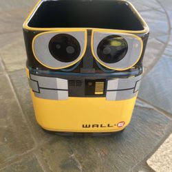 Disney Store Wall-E Robot 3D Mug Collectable Hard To Find.
