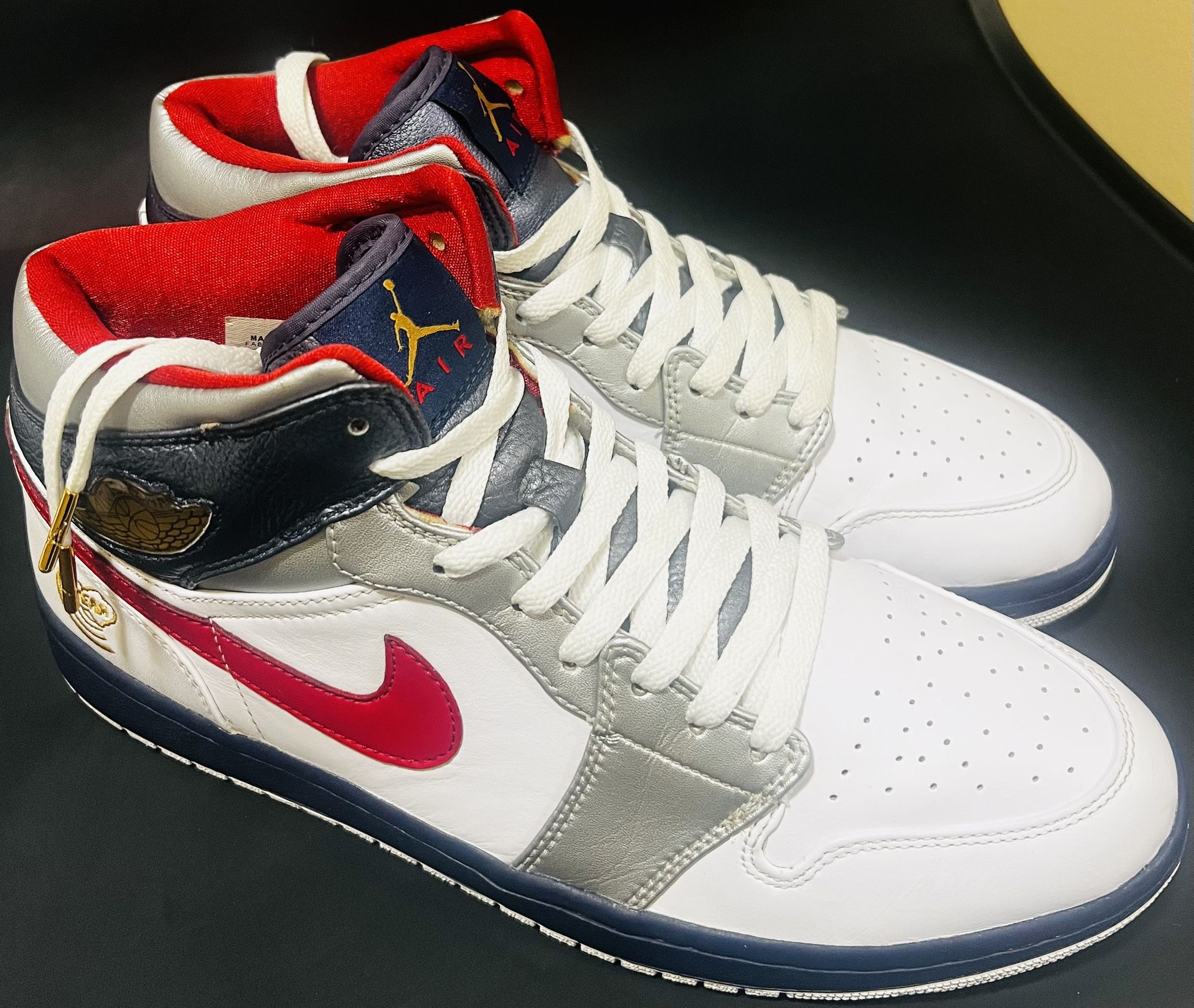 JORDAN 1 RETRO 'OLYMPIC' | SIZE 12 | SKU: 136085 161