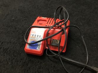Milwakee hammer drill and impact driver set