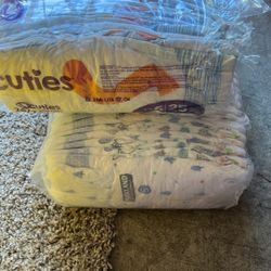 2 Pack Of Diaper 