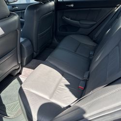 2005 accord EX-L 135k miles SUPER CLEAN!