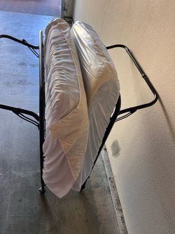 Roll away bed