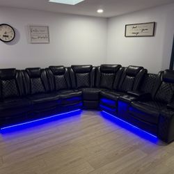 New Black Power Reclining Couch Set