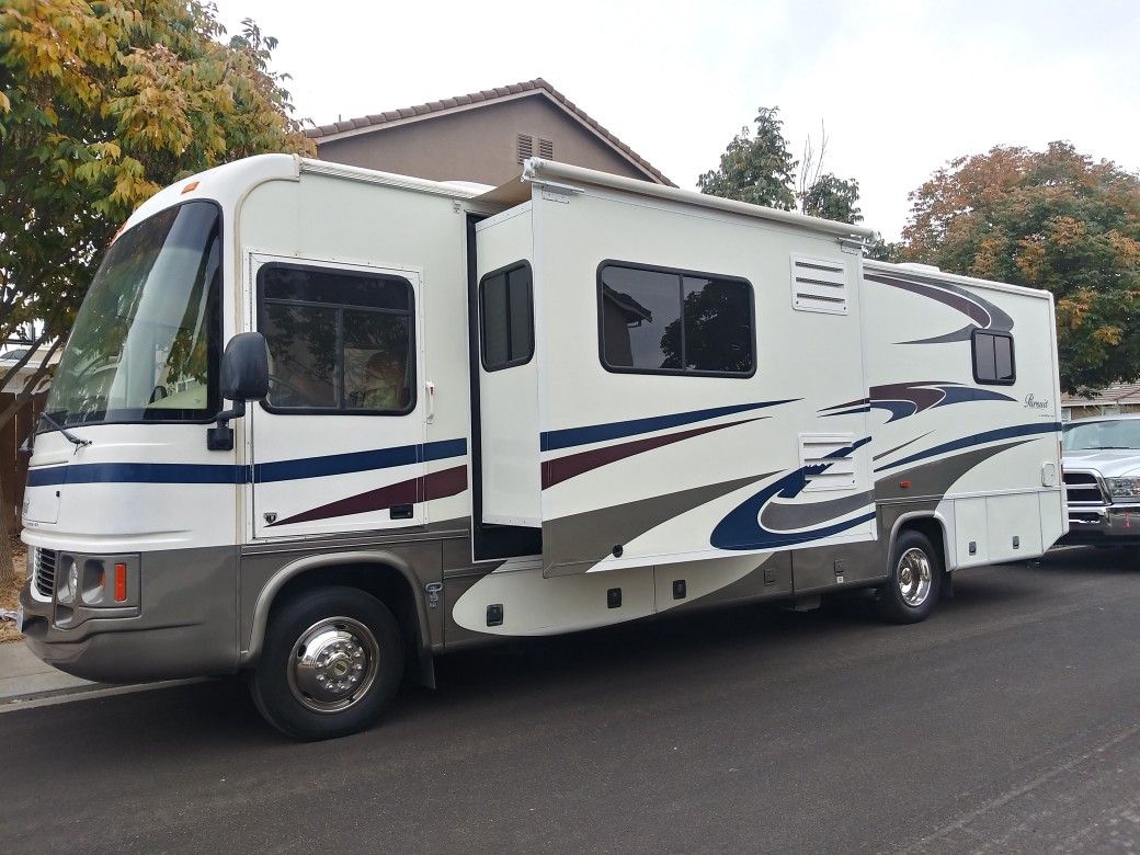 LOOK ITS AVAILABLE 2006 Georgie Boy Pursuit 31 foot Class A with 2 slideouts