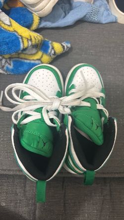 Jordan kids shoes 8.5 kids