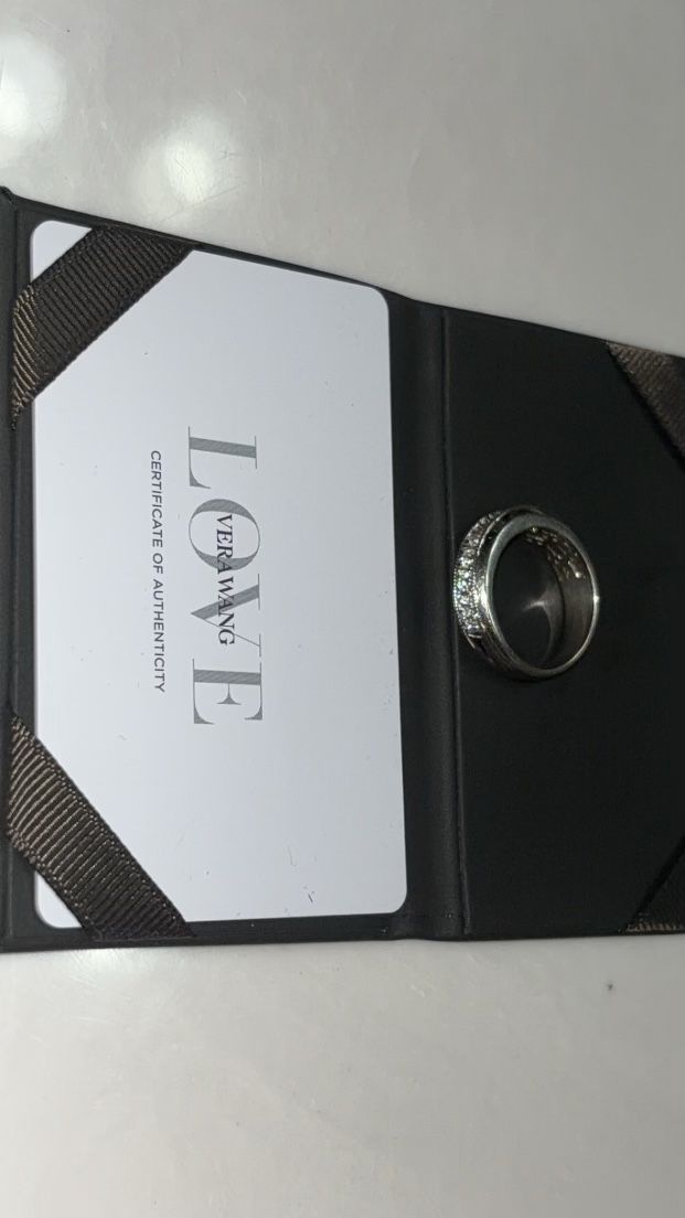 Vera Wang Engagement Men Ring.. Size 10