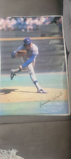 Vintage - 1981 Fernando Valenzuela Poster #634 - no holes, never put up