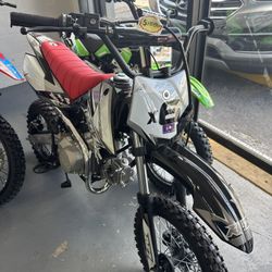 2025 Apollo Dirt Bikes