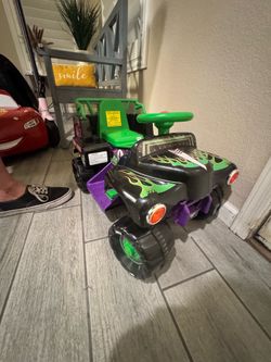 Grave Digger Children’s Motorcar
