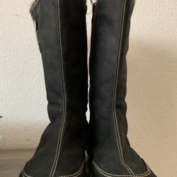 Teva Women Boots Size: 6 Brand New