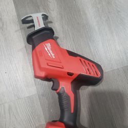 Milwaukee Hack Saw Zall M18 ( Tool Only)