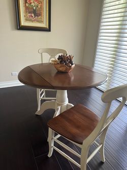 Dinette table and two chairs