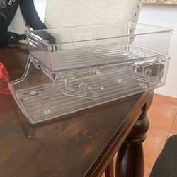 Plastic Can Dispenser