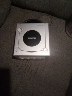 Nintendo game cube one game, no cords no controllers