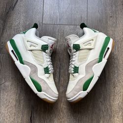 Jordan 4 Retro SB Pine Green Mens Size 9.5