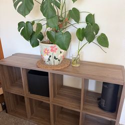 Brown box style stand