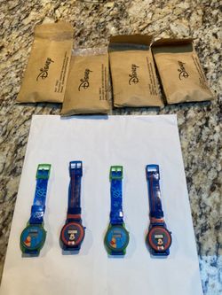 4-Vintage Disney SII Marketing Seiko 2- Winnie the Pooh Child’s Watch 78502-and 2 Mickey Mouse NEW!!!!$10