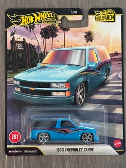 Hot Wheels Premium Boulevard 1995 Chevrolet Tahoe