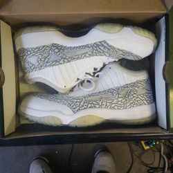 Jordans Retro 11s Size 11.5