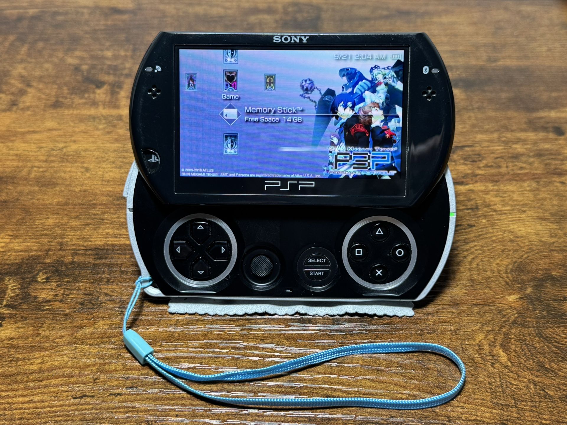 PSP Go Modded