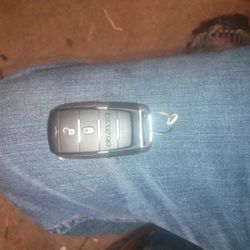2019 - 2020 Dodge RAM 1500 3 Button Smart Remote - Emergency Key Included - OHT-