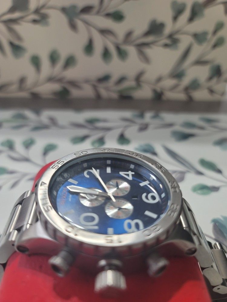 Nixon 51 30 Watch Mint Condition
