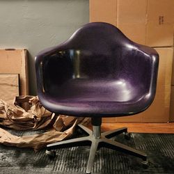 Case Study Fiberglass Arm Shell Swivel Chair With Rolling Base by Modernica • Like Eames for Herman Miller • 