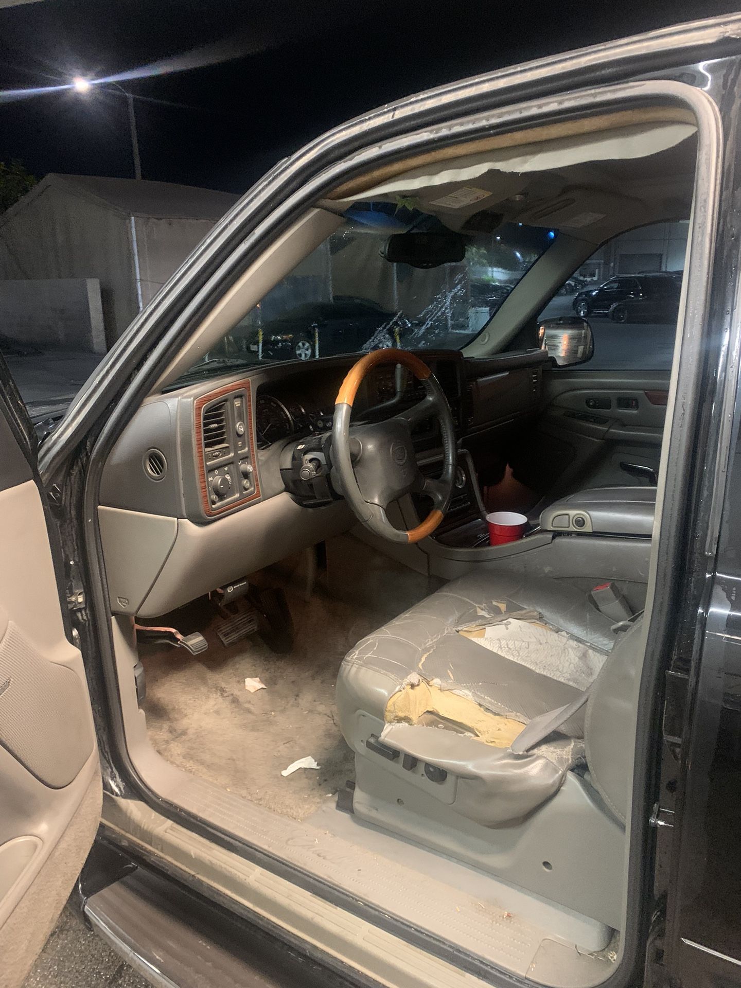 Parts Only ..partes Solamente 2002 Cadillac Escalade 6.0 main image 2