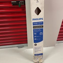 4 Florescent Bulbs 48”