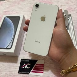 iPhone XR White