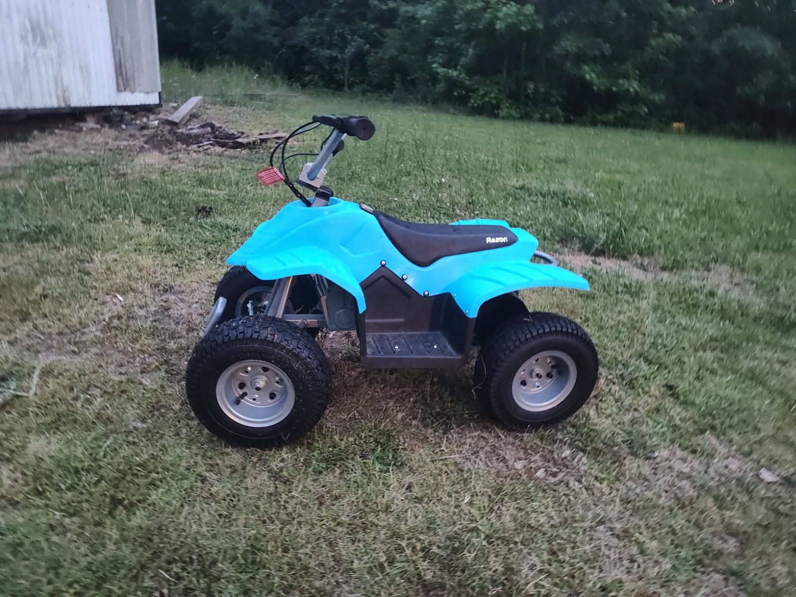 2022 Razor Dirt Quad