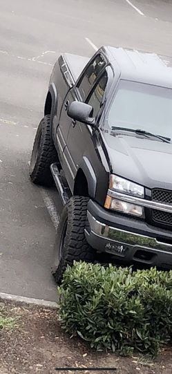 Truck Silverado 1500hd and crf230