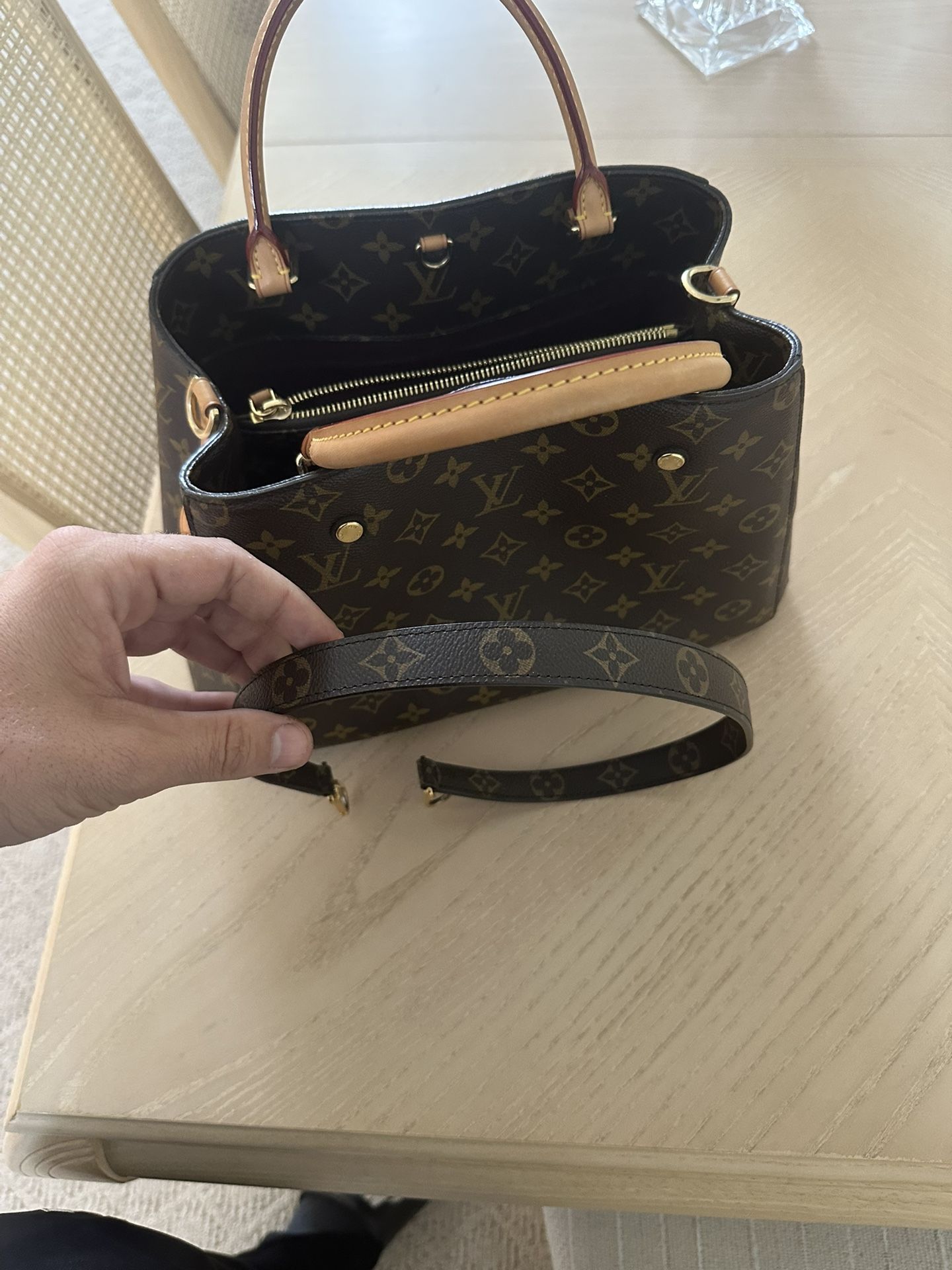 Louis Vuitton Montaigne MM Purse