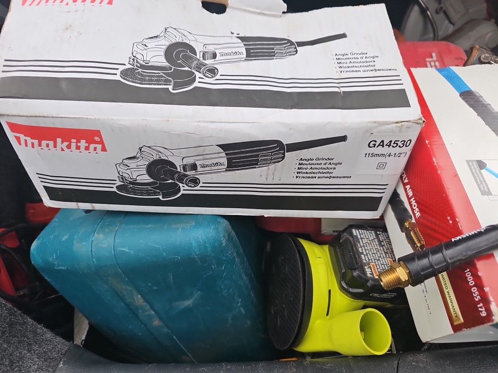 Makita Angle Grinder GA4530