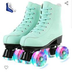 Girls Size 7 Roller Skates 