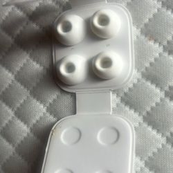 (Right) Airpod Pro With Free Extra Gummies