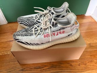 Yeezy Boost V2 350 Zebras (Size Men’s 11)