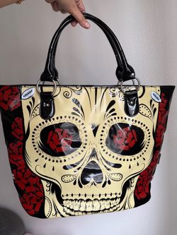 Large tote bag with skull