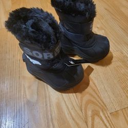 SOREL Youth Snow Commander Snow Boots for Kids Toddler Size 4 (1-4 years)